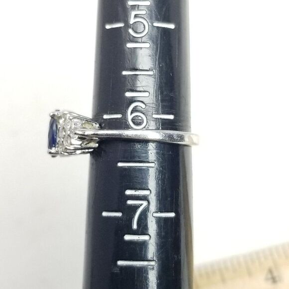 Vintage Sterling Silver Blue Oval Rhinestone Ring, Size 6 Band, Cluster Cocktail - Picture 6 of 9